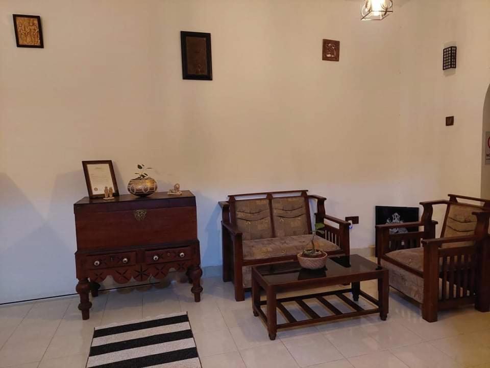 Kingcity Resort Anuradhapura Exterior foto