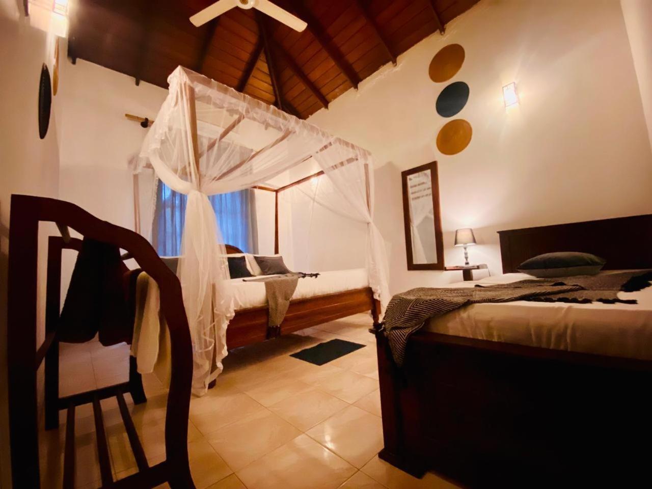 Kingcity Resort Anuradhapura Exterior foto